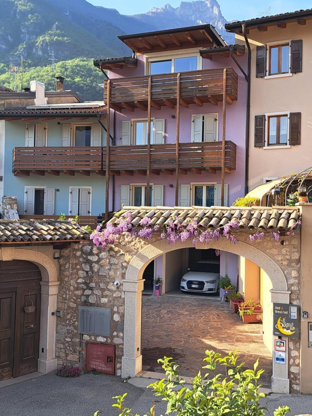 Bed and Breakfast Il Sogno Avio Exterior foto